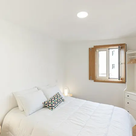 Host Wise - Urban Comfort House * Oporto
